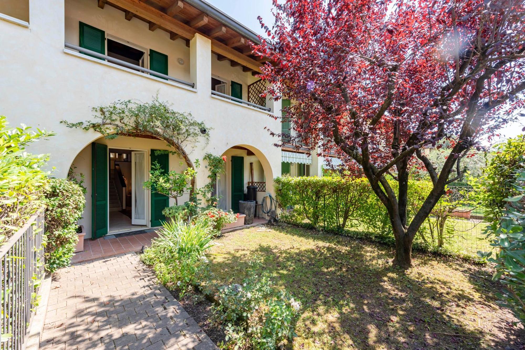 Marcy 3 Floors House - 2km - Happy Apartment *